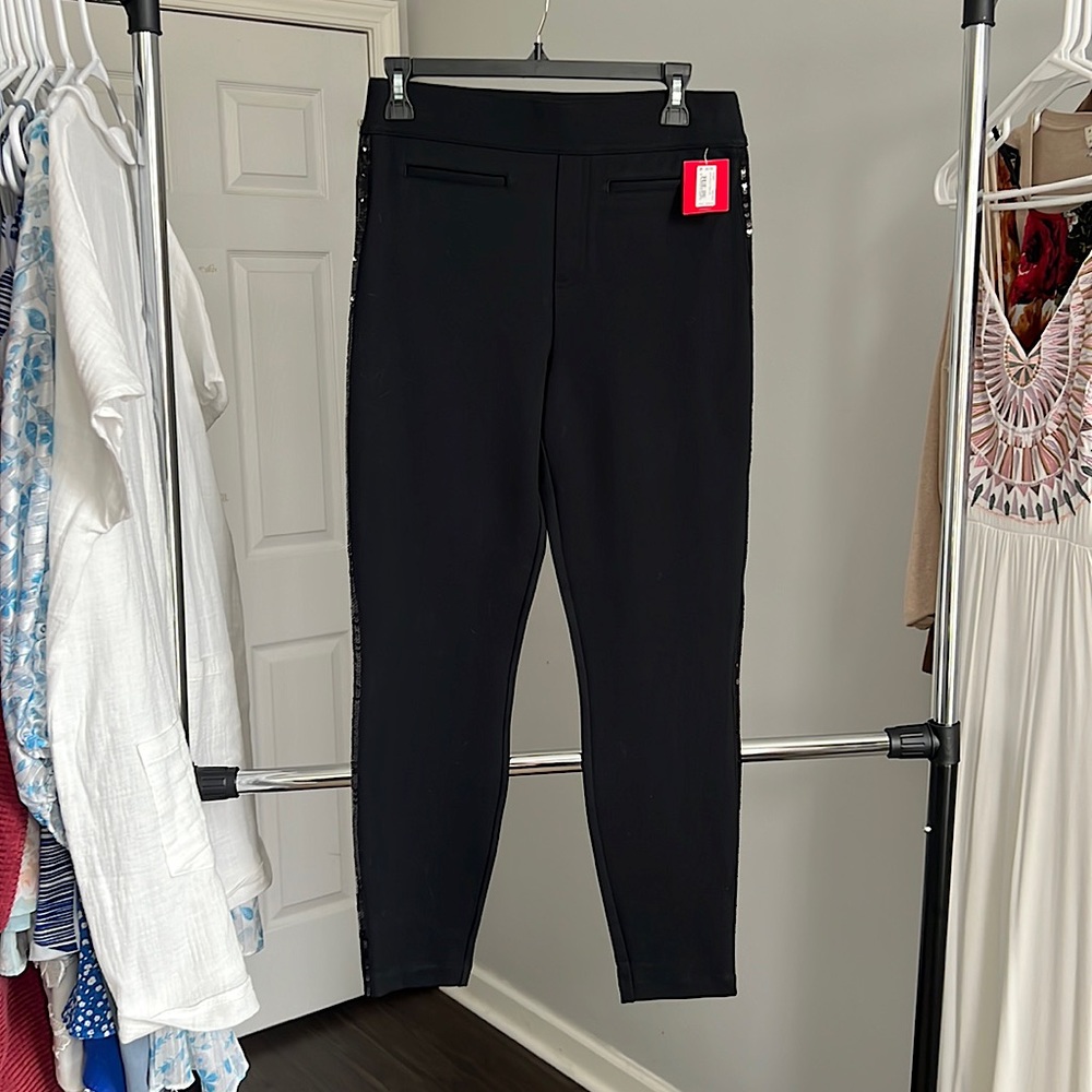 SPANX ponte skinny with sequin trim pants / size M / never been worn